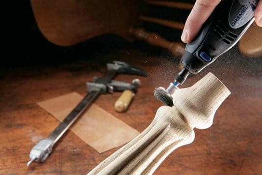 DREMEL EZ SPEEDCLIC: 320 KARKEUDELLA VARUSTETUT PINTAKIINNITYSLAIKAT - 2 KPL:N SARJA