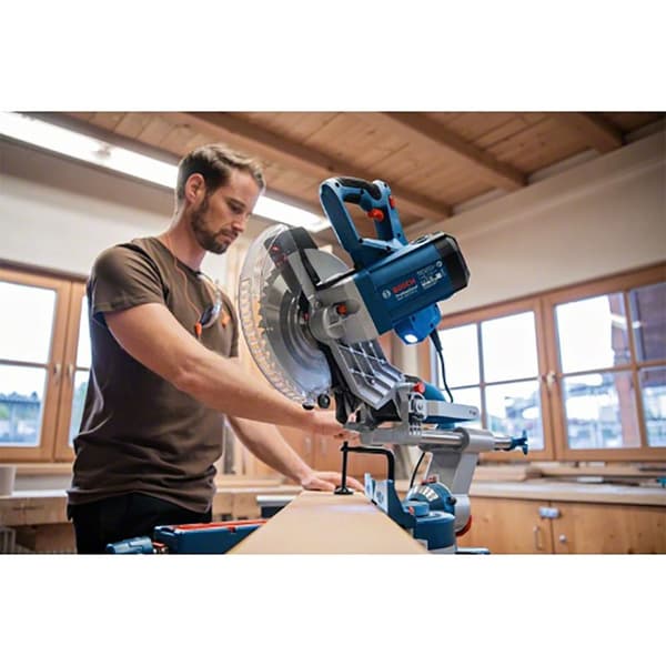 Bosch Professional Kartonboks Teleskopgeringssav Gcm 305-254 D + Søvfarvet