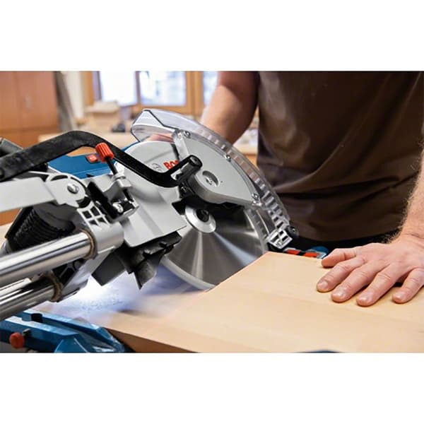 Bosch Professional Kartonboks Teleskopgeringssav Gcm 305-254 D + Søvfarvet