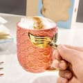 Miniatyrbild 4 av 4: Mugg - Sjöjungfru - Rosa - Keramik - 400 ml - Handtag Sjöjungfruhala