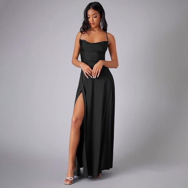 INF Elegant Sort Maxi-Kjole med Åben Ryg