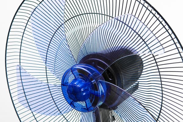 Gulvventilator 50W, diameter 40 cm, 3 hastigheder, svingning