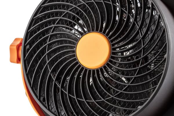 Lämmitin ja tuuletin, 2 in 1, 2400W, manuaalinen malli