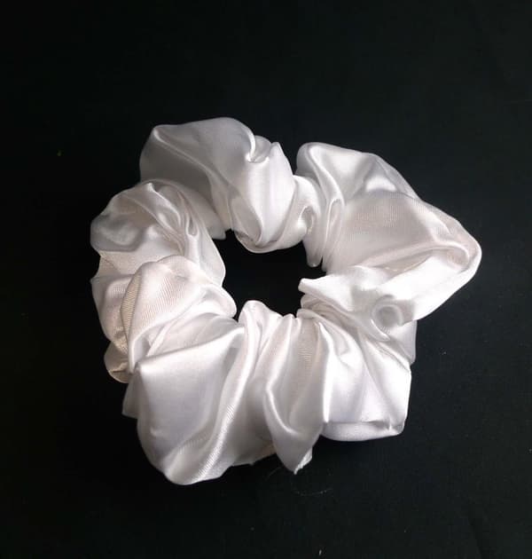 Scrunchie Vit Polyester