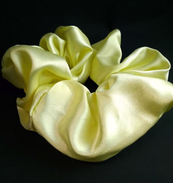 Scrunchie Gul satin