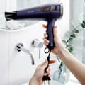Miniatyrbilde 4 av 8: Hårføner med uttrekkbar ledning og 2400 W effekt