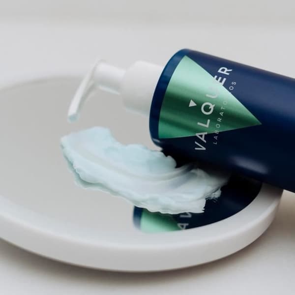 Shampooing Valquer Total Repair Effet Glace 1L - Utan salt, utan silikon och utan sulfat