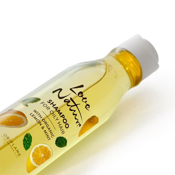 Oriflame Love Nature -shampoo luomusitruunalla ja -mintulla rasvoittuville hiuksille 250 ml