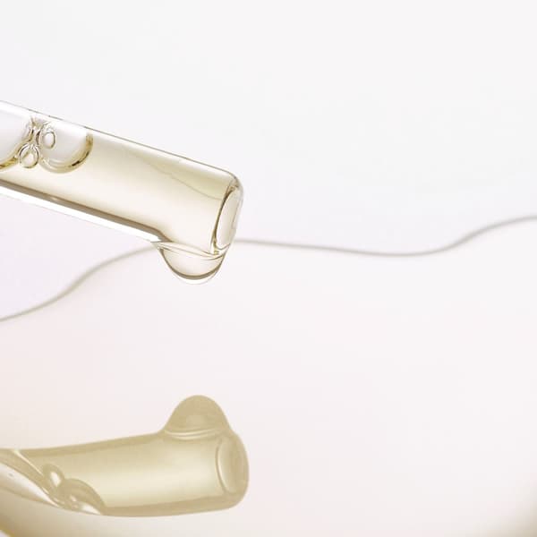 Oriflame päänahan hoitoaine hiustenlähtöä vastaan DUOLOGI 75 ml