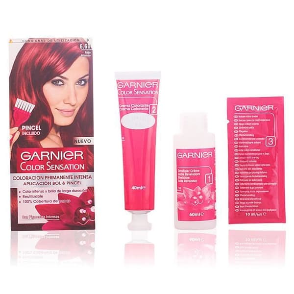 6.60 FÄRGSENSATION djupröd. Återanvändbar Intense Permanent Color ger intensiv långvarig färg och glans g