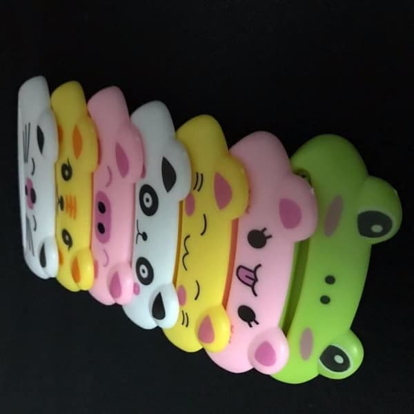 3st/set badrumshem rullande rör presshållare Easy Cartoon Tandkräm Dispenser Tandborsthållare