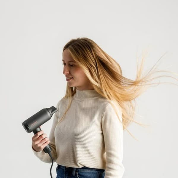 Hiustenkuivaaja Taurus EST9003920L Musta 1800 W