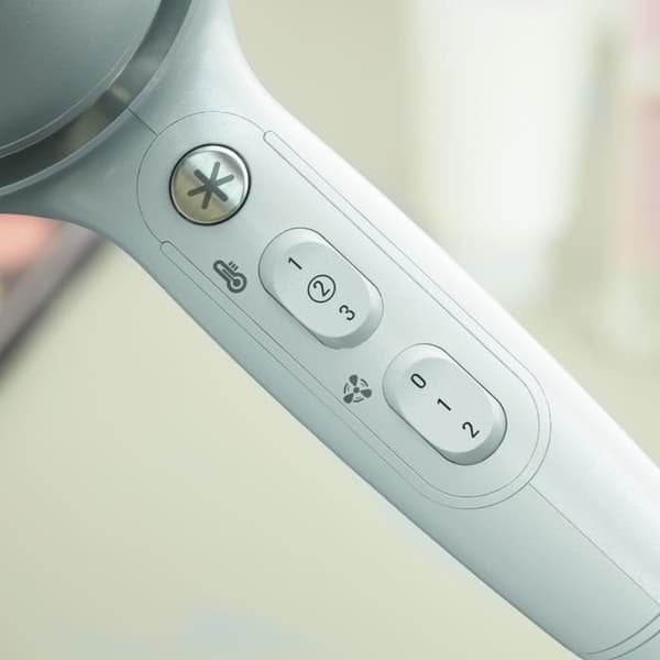 ROWENTA Hårtork, Jonisk funktion, Koncentrator, Diffusor, 6 hastigheter/temperaturinställningar, Prestanda, Powerline CV5930F0
