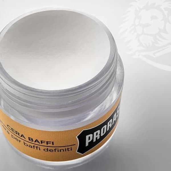 Proraso | Wood &amp; Spice mustaschvax (15 ml kruka) – Mustaschvax med sheasmör och bivax för att sköta och