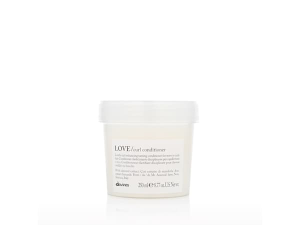 DAVINES_Essential Haircare Love Curl Conditioner for curly and frizzy hair 250 ml