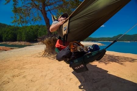 liten hängmatta förvaring, ENO UNDERBELLY GEAR SLING Forest Green