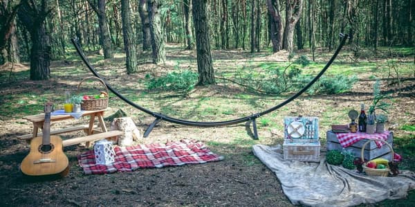 Viking Choice Kannettava riippumatelakehys 220x150cm riippumatolla - Kestävä, säänkestävä, helppo asennus retkeilijöille & seikkailijoille