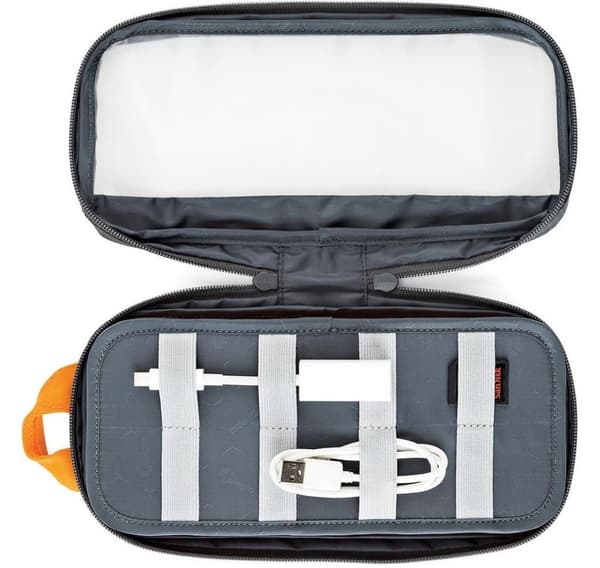 Lowepro GearUp Pouch Medium, tummanharmaa