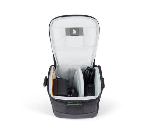Lowepro amera bag Adventura SH 120 III, sort