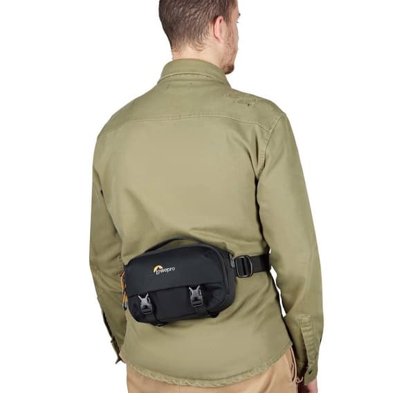 Lowepro kameraveske Trekker Lite HP 100, svart