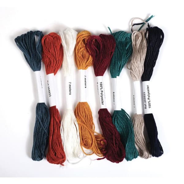 Brodertråd 8 härvor 7m Bourgogne - Flerfärgat kreativt frö - Sortiment.