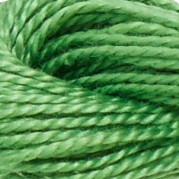 Fil - DMC - Coton Perlé Small N8 - Färg 702 - 100% bomull - 25 meter