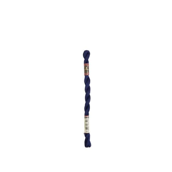 Fil - DMC - Coton Perlé Small N8 - Färg 823 - 100% bomull - 25 meter