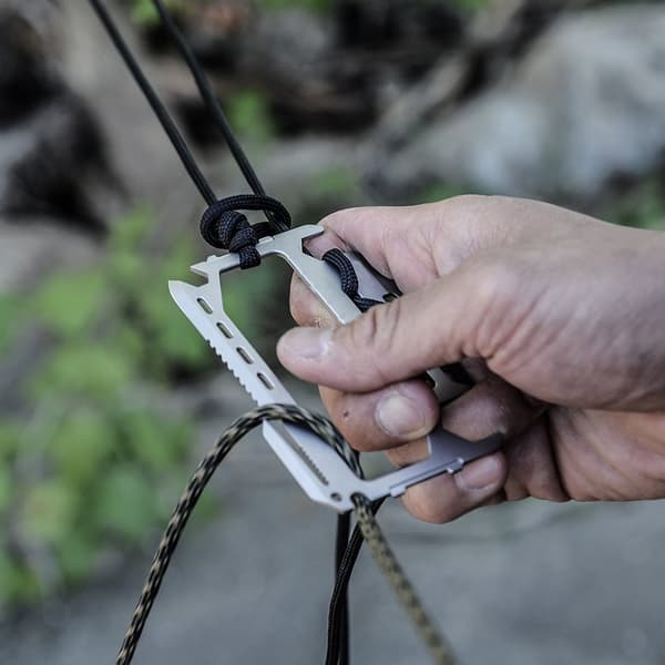 INF Multifunktionellt verktyg: EDC Outdoor Survival Portable Rostfritt stål taktiskt verktyg