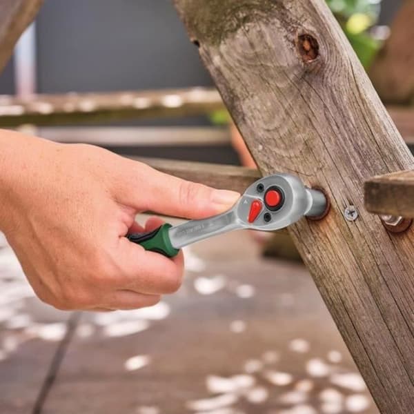 Bosch 57-delars spärrset 1/4 + 1/2 (för olika gör-det-själv-projekt 55 tillbehör med högt vridmoment Softgrip-väska)
