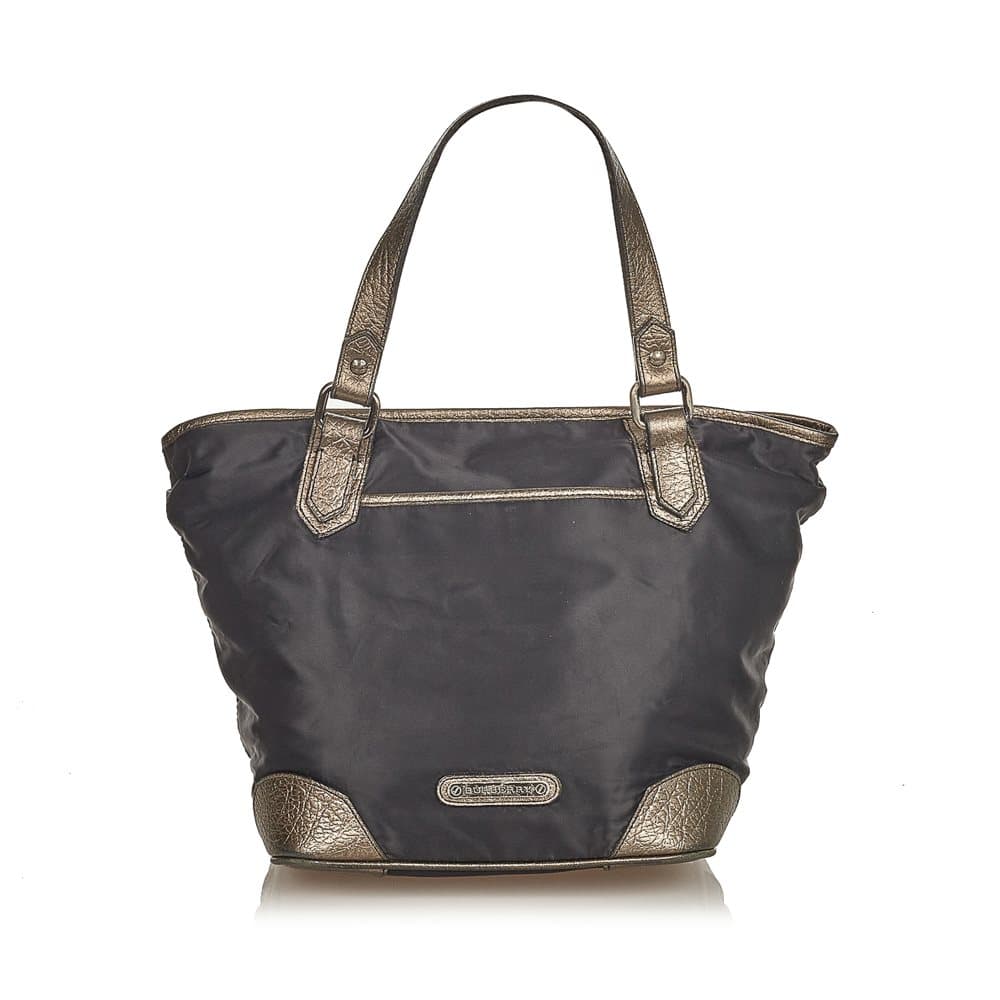 Pre-owned Burberry Nylon Handbag Black