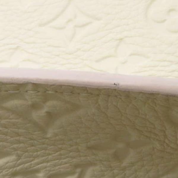 Pre-owned Louis Vuitton Monogram Taurillon Sac Plat White