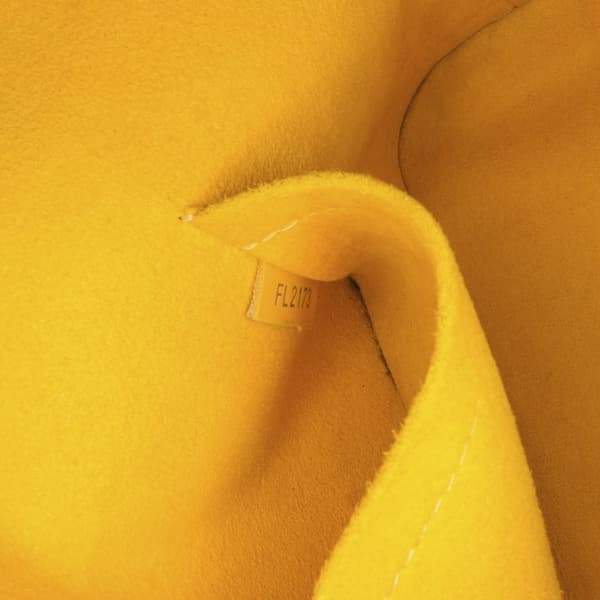 Pre-owned Louis Vuitton Epi Alma BB Yellow
