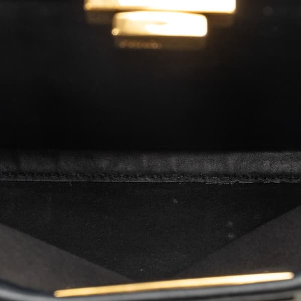 Pre-owned Fendi Medium Peekaboo Satchel Black