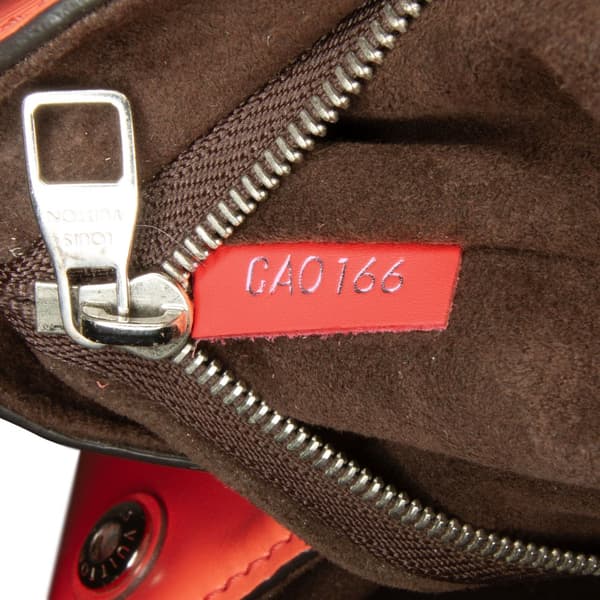 Pre-owned Louis Vuitton Epi Cluny BB Red