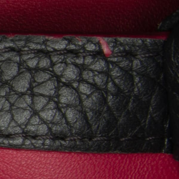 Pre-owned Louis Vuitton Taurillon Capucines BB Black