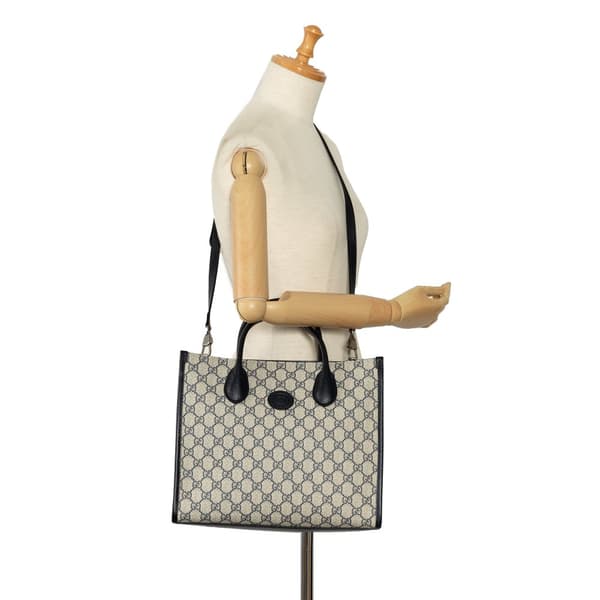 Pre-owned Gucci Small GG Supreme Interlocking G Tote Brown