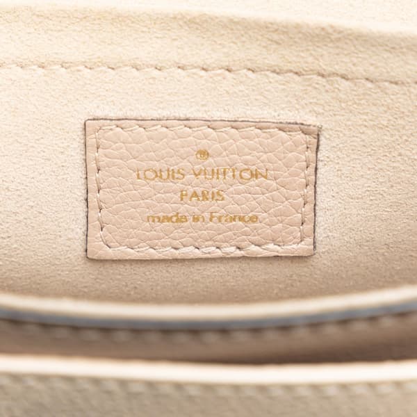 Pre-owned Louis Vuitton Lockme Tender Brown