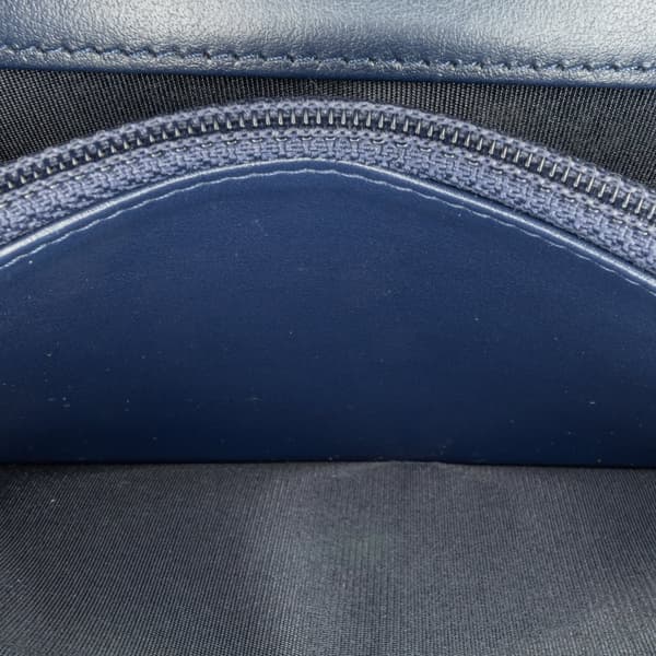 Pre-owned Chanel Tweed 19 Wallet On Chain Blue