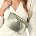 Miniatyrbild 2 av 4: Glamour Shiny Gallantry Gold Crossbody bältesväska