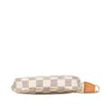 Pikkukuva 4 / 10: Pre-owned Louis Vuitton Damier Azur Mini Pochette Accessoires White