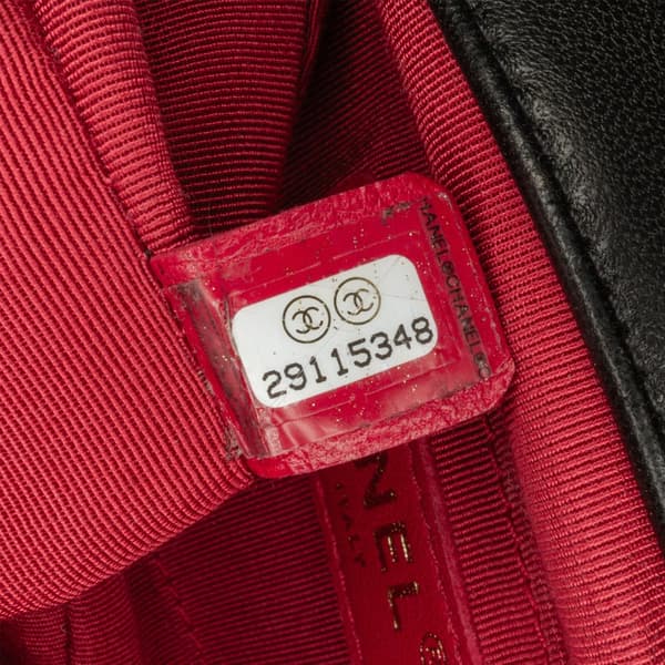 Pre-owned Chanel Mini In The Loop Flap Black