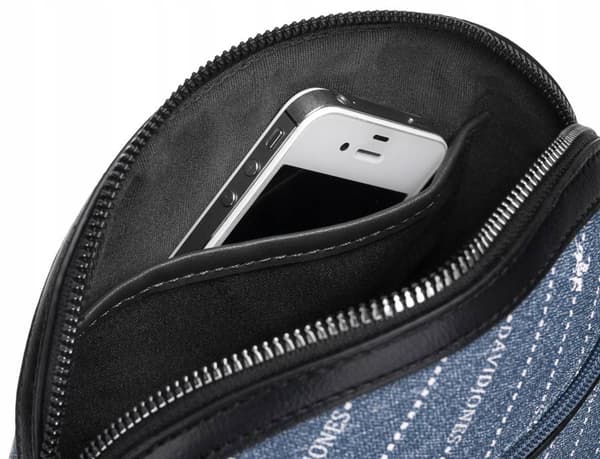 Dámská messenger taška z ekologické kůže imitující džíny - David Jones