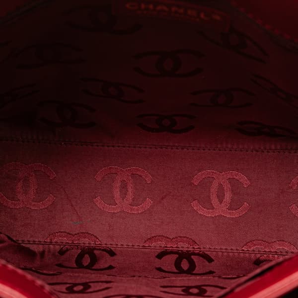 Pre-owned Chanel CC Lambskin Wild Stitch Handbag Red