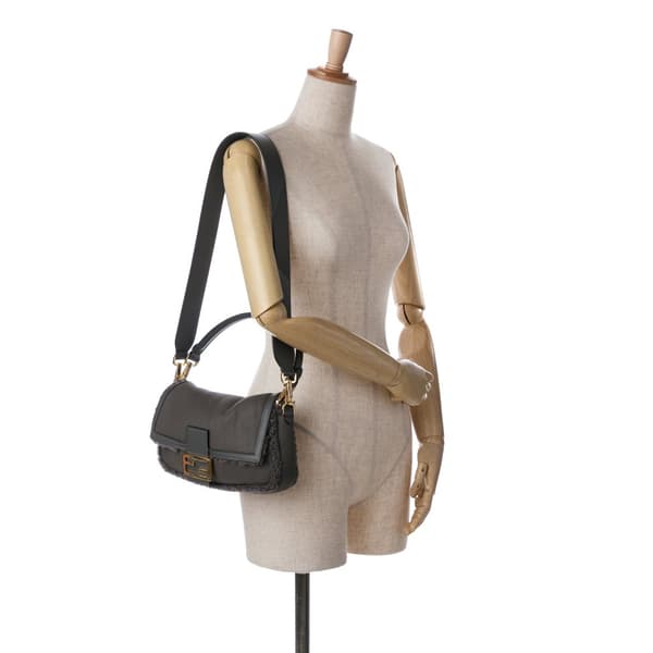 Pre-owned Fendi Shearling Trimmed Leather Baguette Satchel Gray