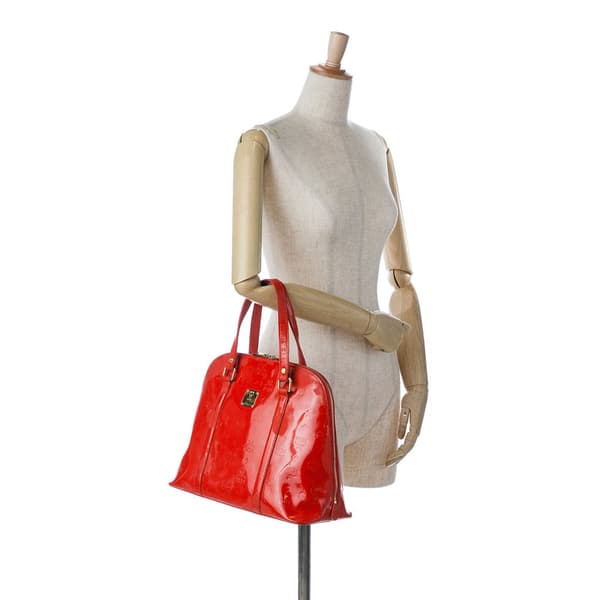 Pre-owned MCM Visetos Patent Handbag Red