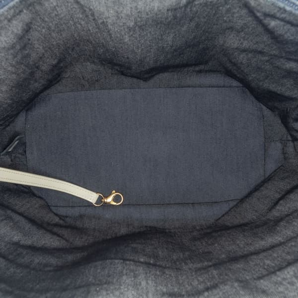 Pre-owned Chanel Crumpled Calfskin En Vogue Rope Satchel White