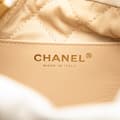 Miniatyrbild 5 av 8: Pre-owned Chanel Mini Shiny Calfskin 22 Hobo White