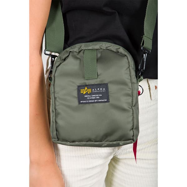 Alpha Industries Crew Carry Taske Grøn