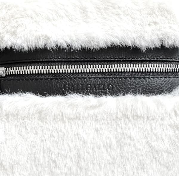 Cosy white, smartbag