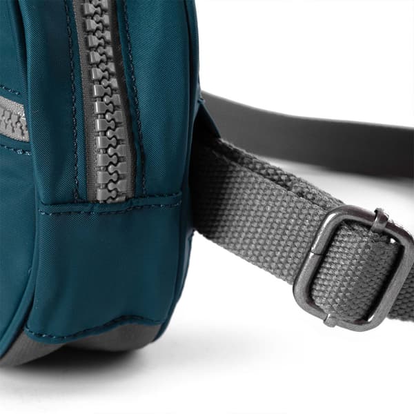 Roka London Paddington Hip Bag Väska Blå S